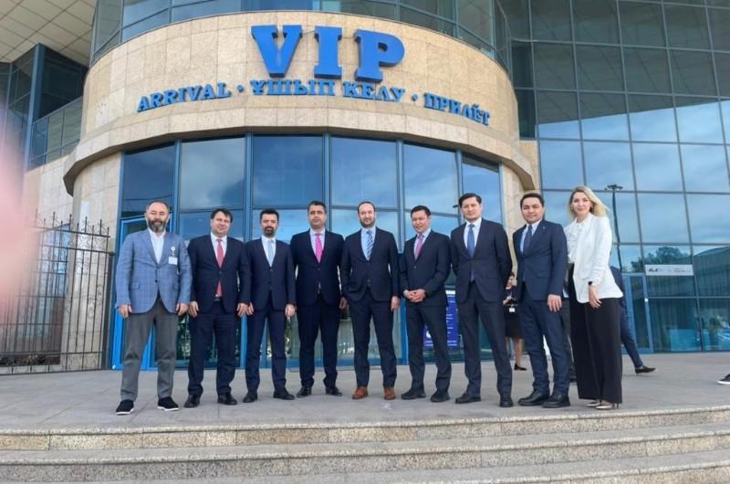 Efes Kazakistan ve Almatı Uluslararası Havalimanına ziyaretler                                            
