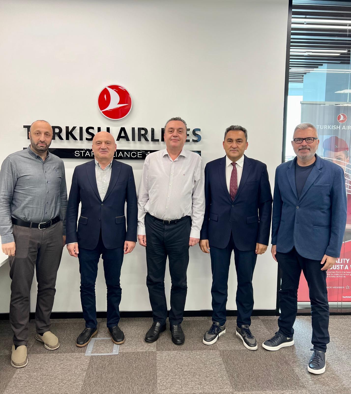 TÜKİB Başkan Yardımcısı Köksal Salih Yıldız, Yönetim Kurulu Üyeleri Hikmet Atalay ve Serkan Öztaş Turk Hava Yolları Astana Genel Müdürü Engin Akbaş'a nezaket ziyaretinde bulundu.